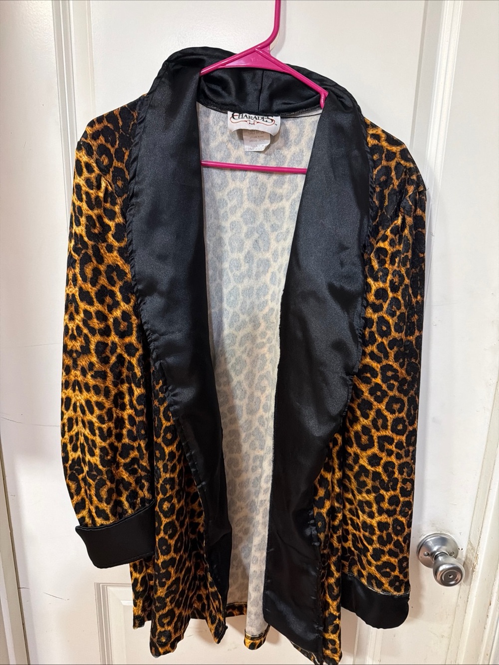 Vintage 1980’s Smoking Jacket Charade Cheetah Print Size Medium